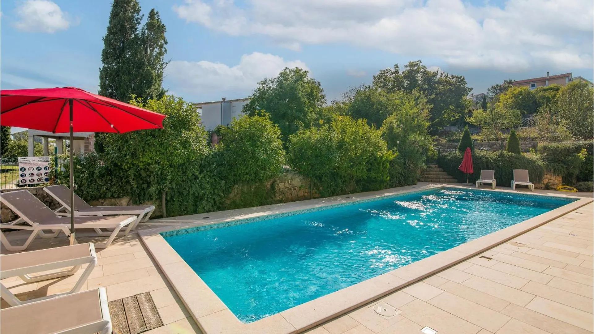 Lovely Apartment In Salatici With Kitchen קרואטיה